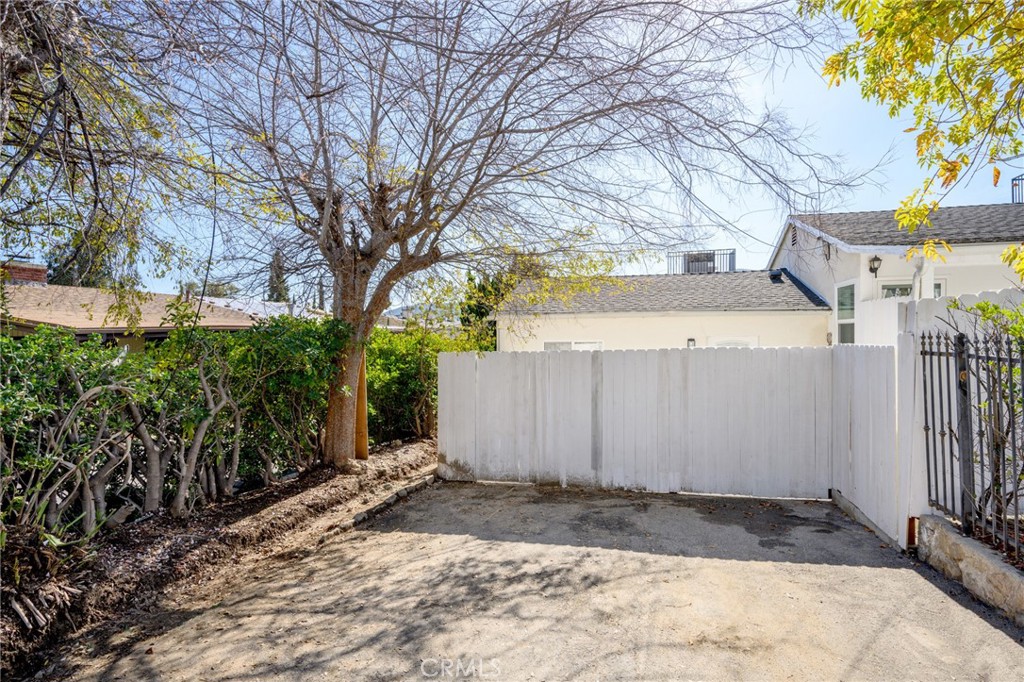 2926 Fairmount Avenue 1/4