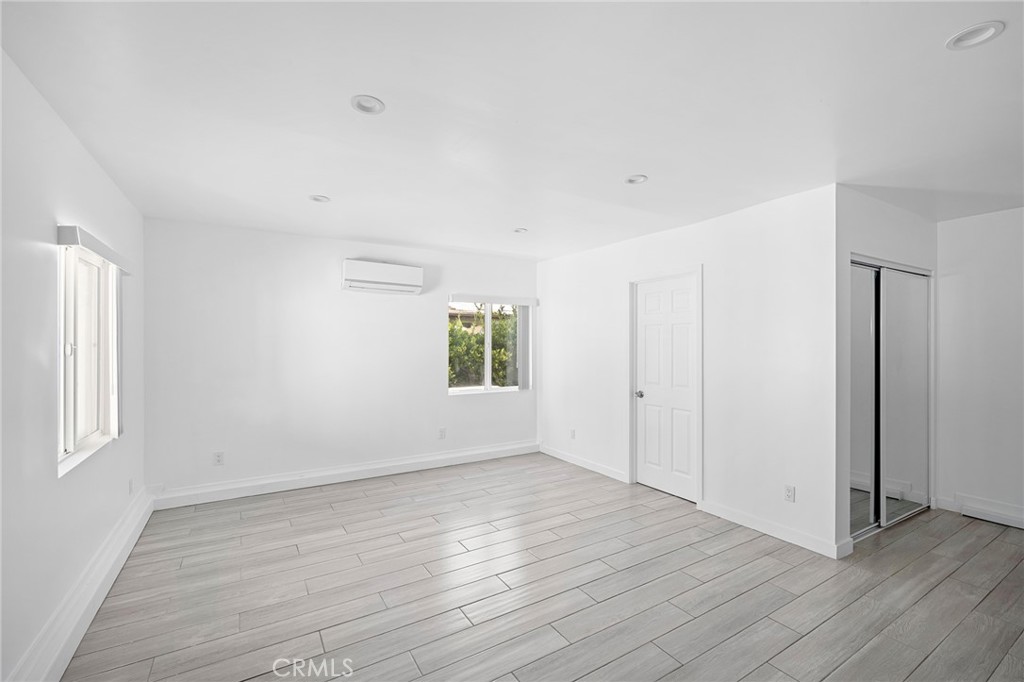 2926 Fairmount Avenue 1/4