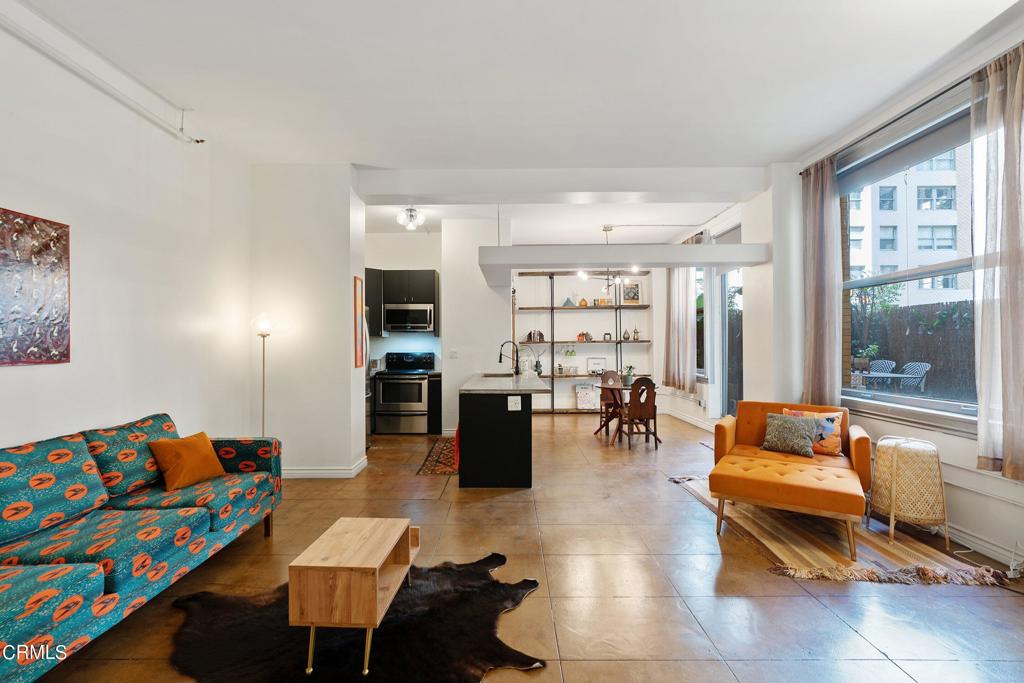 215 W 7th Street 303