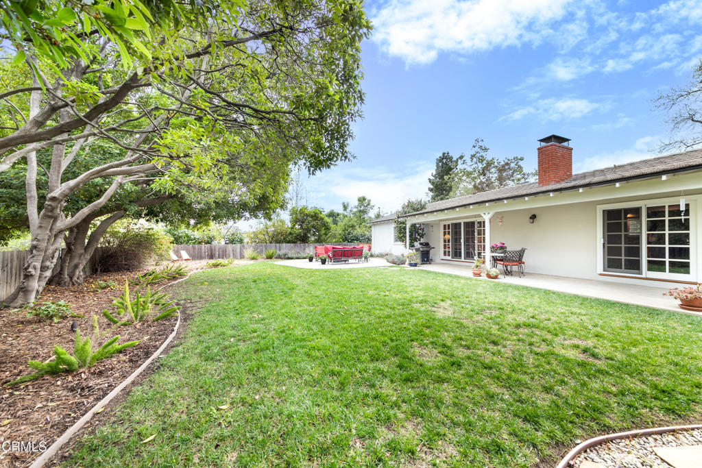 4402 El Camino Corto