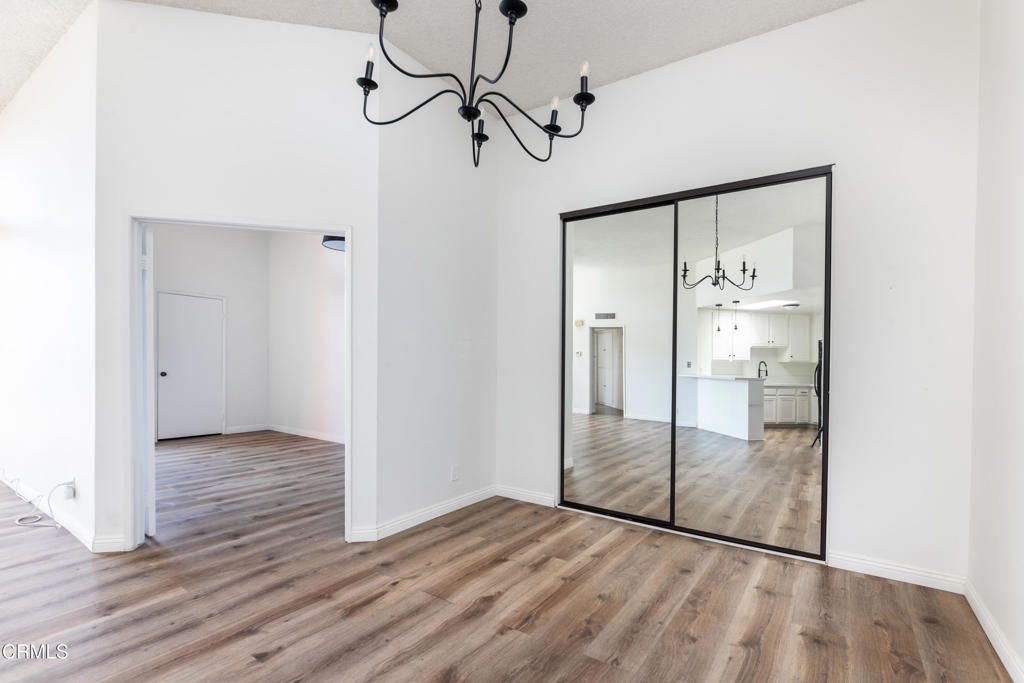 3961 Via Marisol 322