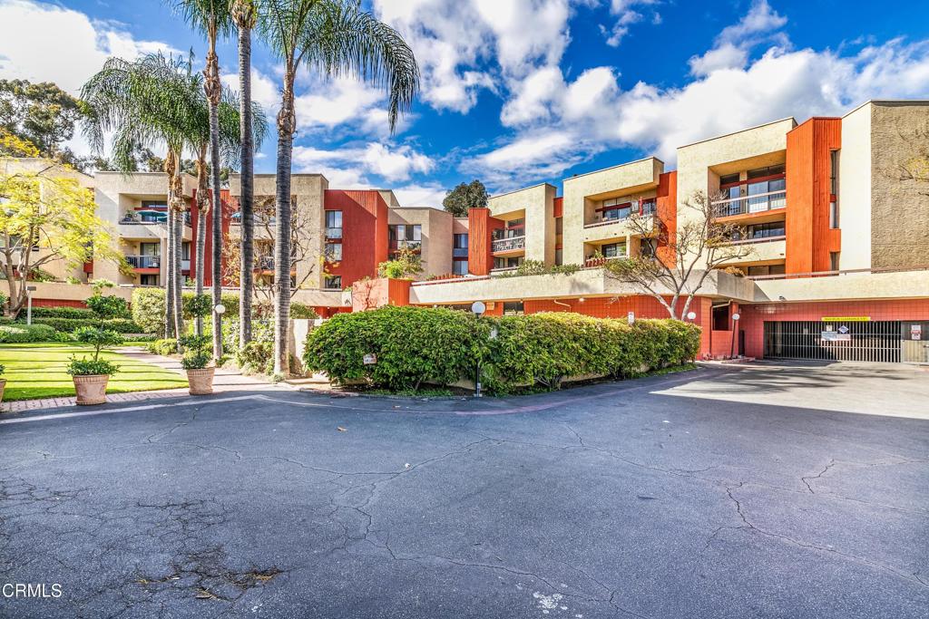 3961 Via Marisol 322