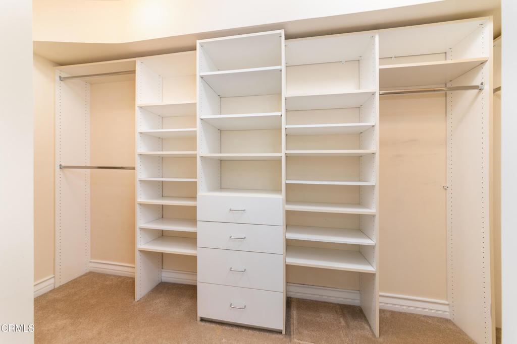 1828 Glendon Avenue 101