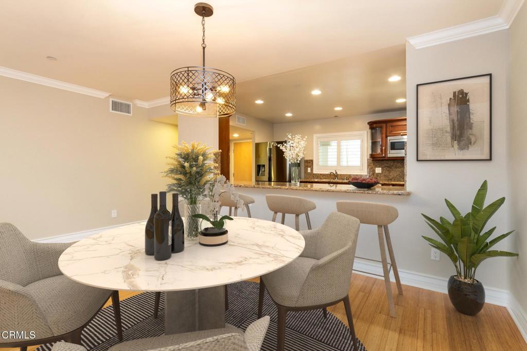 1828 Glendon Avenue 101