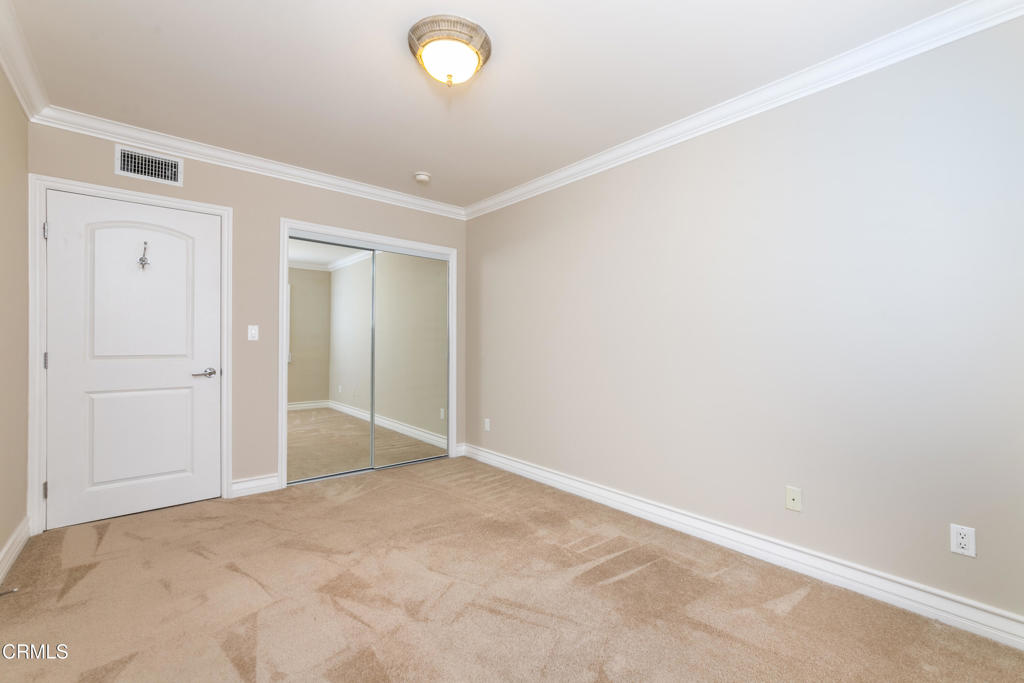 1828 Glendon Avenue 101