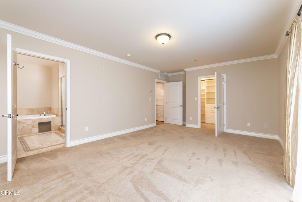 1828 Glendon Avenue 101