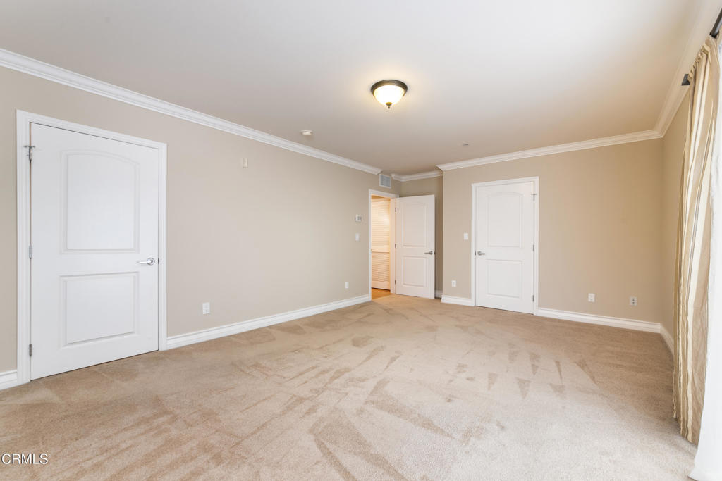 1828 Glendon Avenue 101