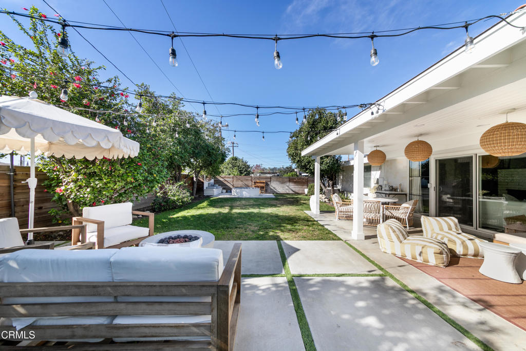 2960 Royal Oaks Drive