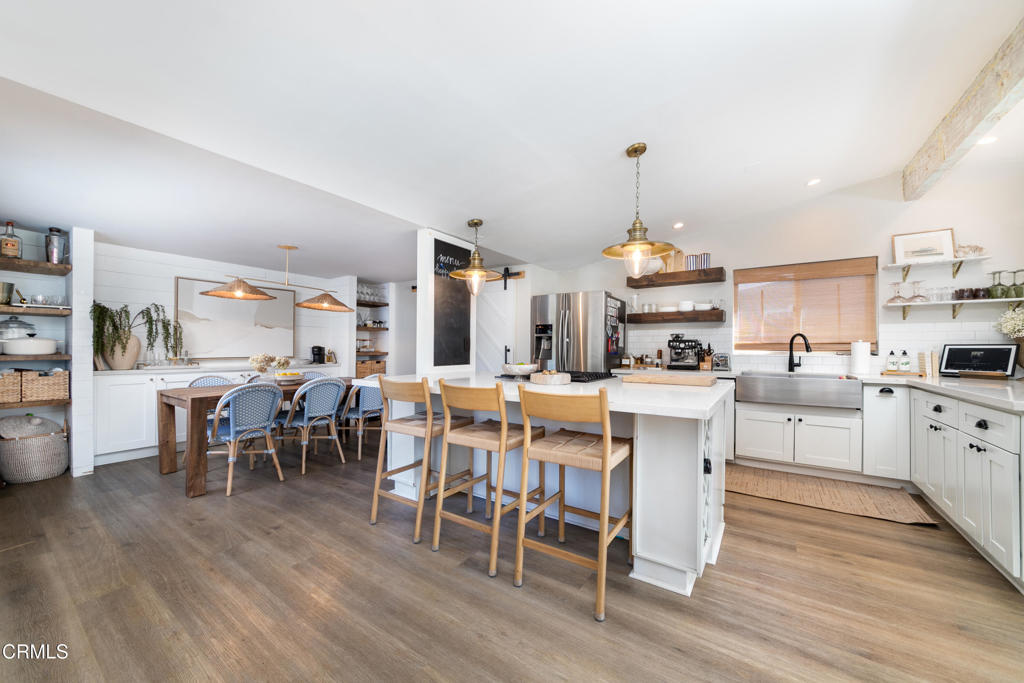 2960 Royal Oaks Drive