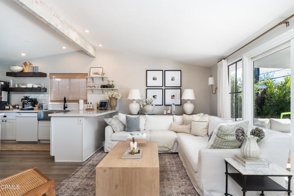 2960 Royal Oaks Drive