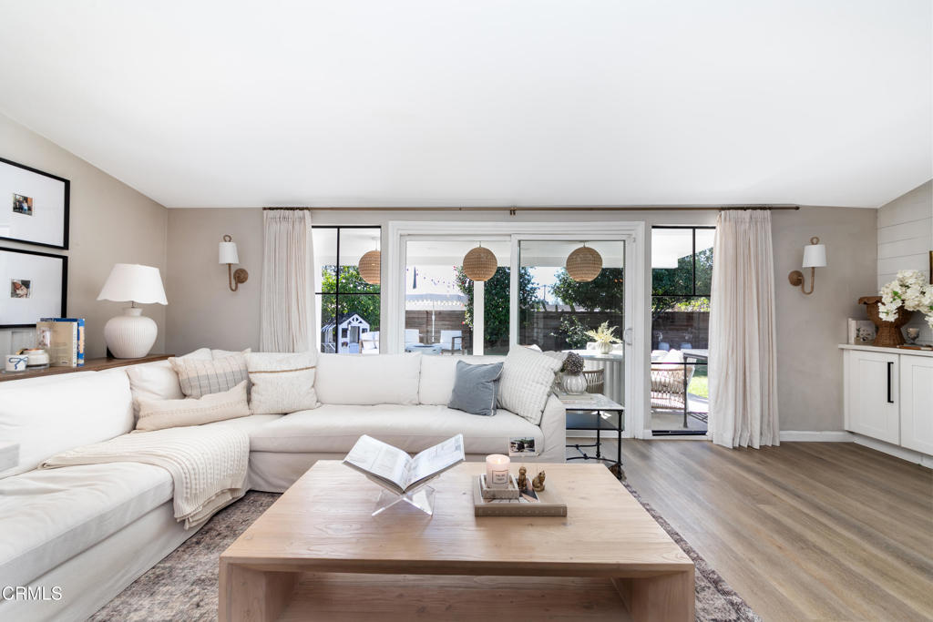 2960 Royal Oaks Drive