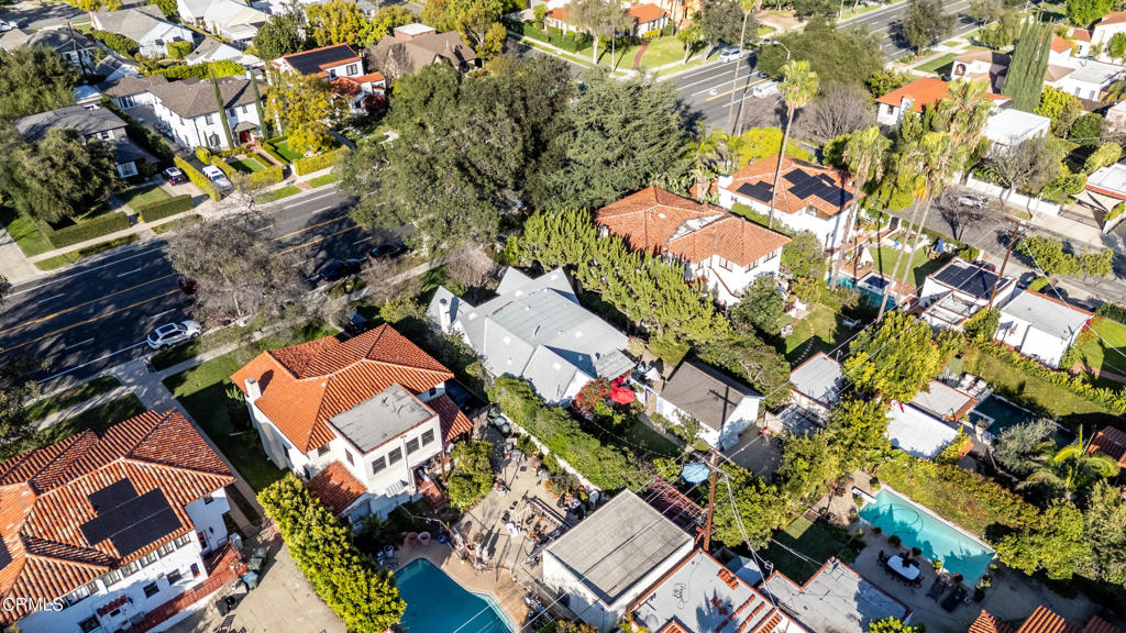 2270 E Orange Grove Boulevard