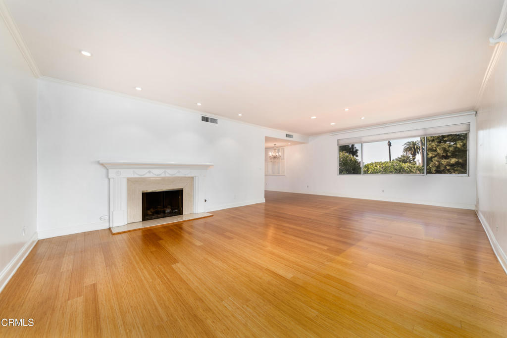 380 S Orange Grove Boulevard 12