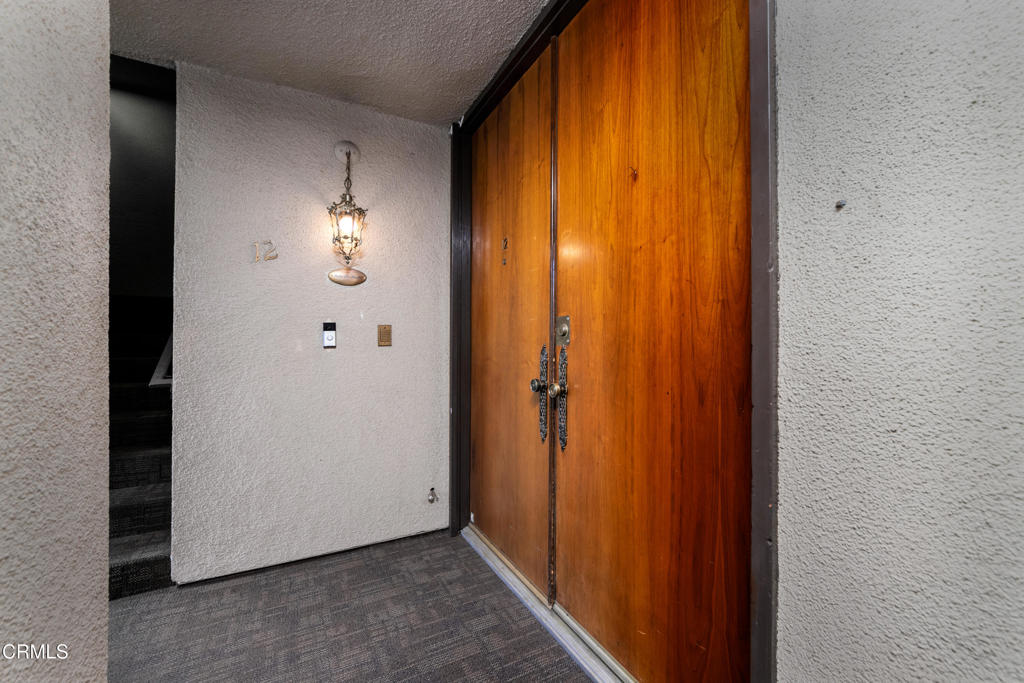 380 S Orange Grove Boulevard 12