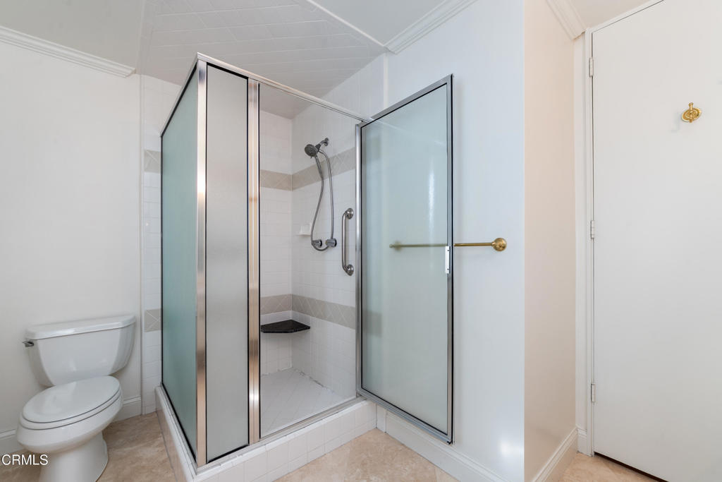 380 S Orange Grove Boulevard 12