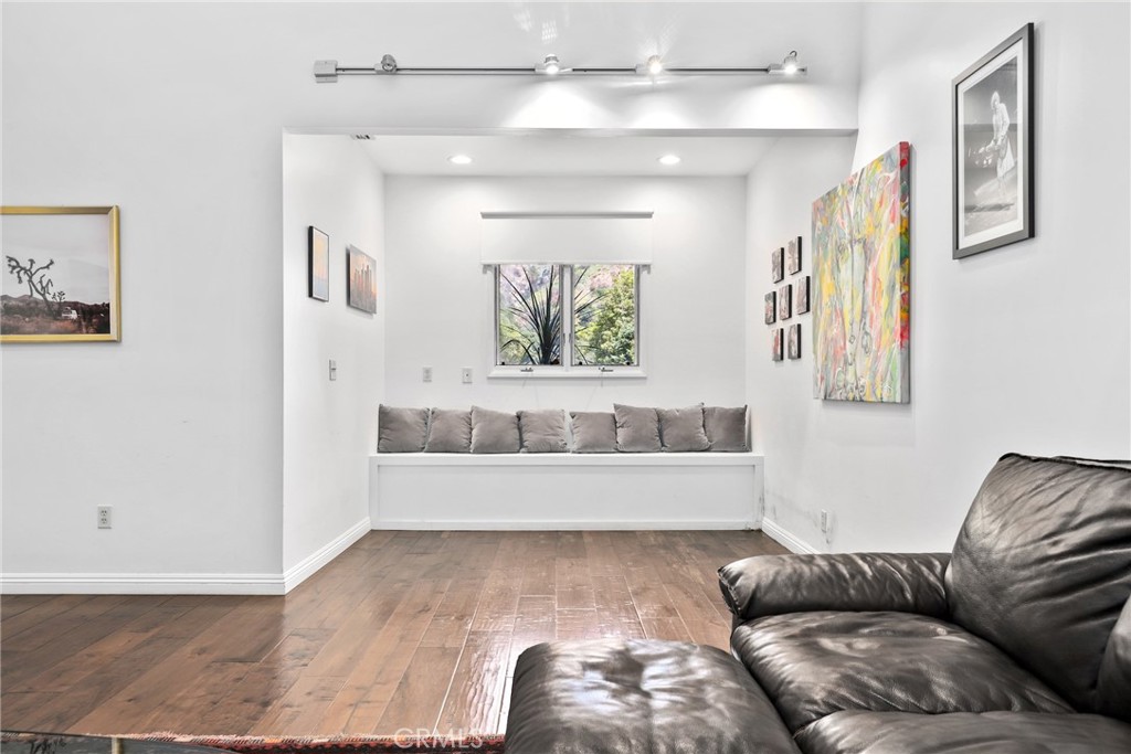 749 Canyon Crest Drive