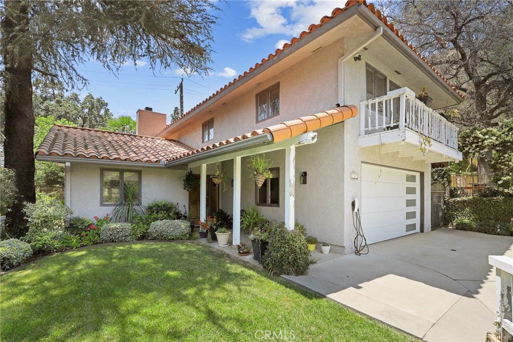 749 Canyon Crest Drive