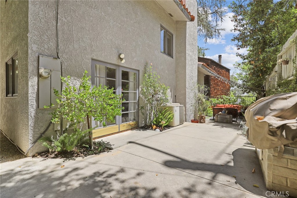 749 Canyon Crest Drive