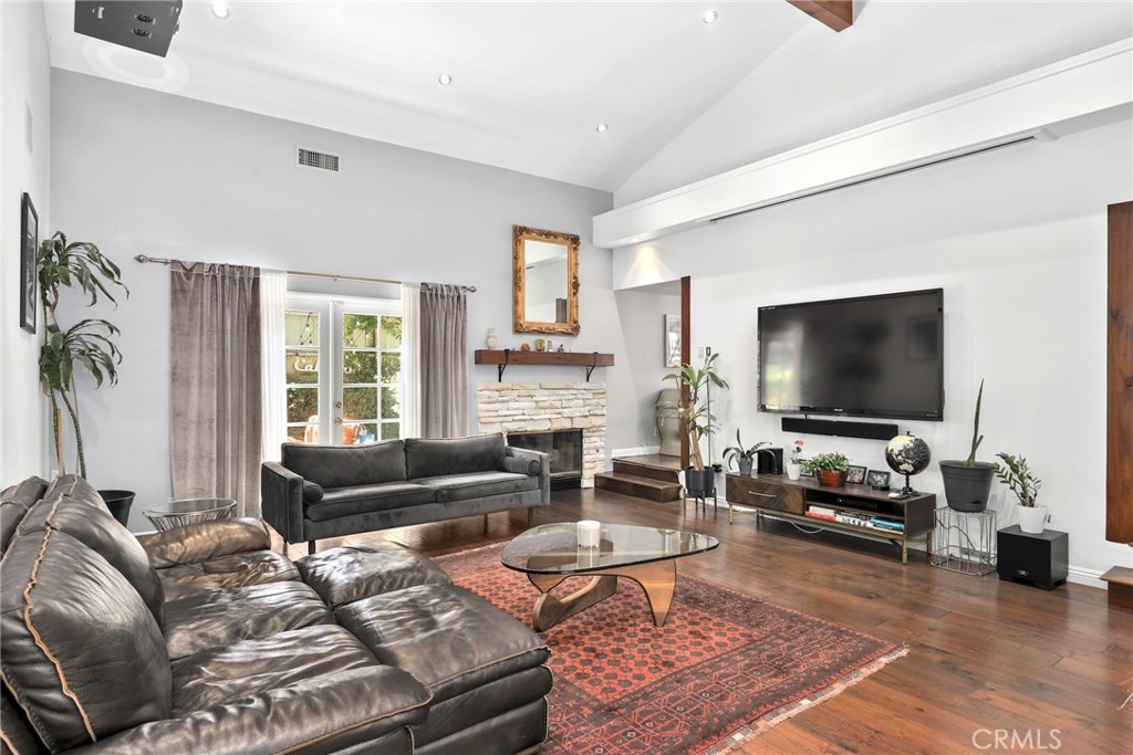 749 Canyon Crest Drive