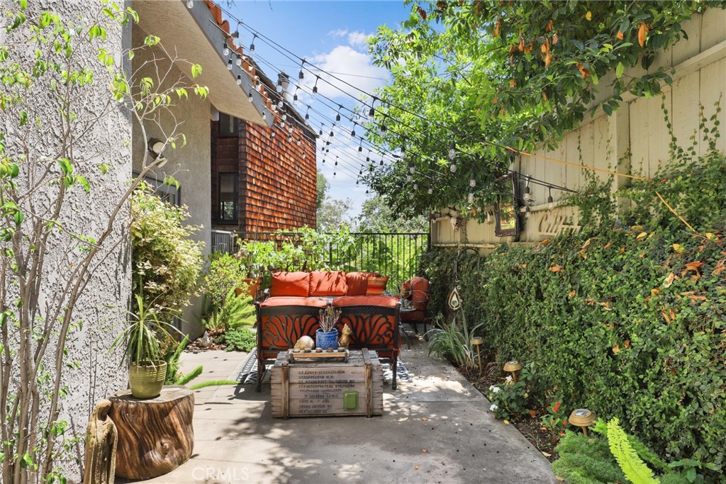 749 Canyon Crest Drive