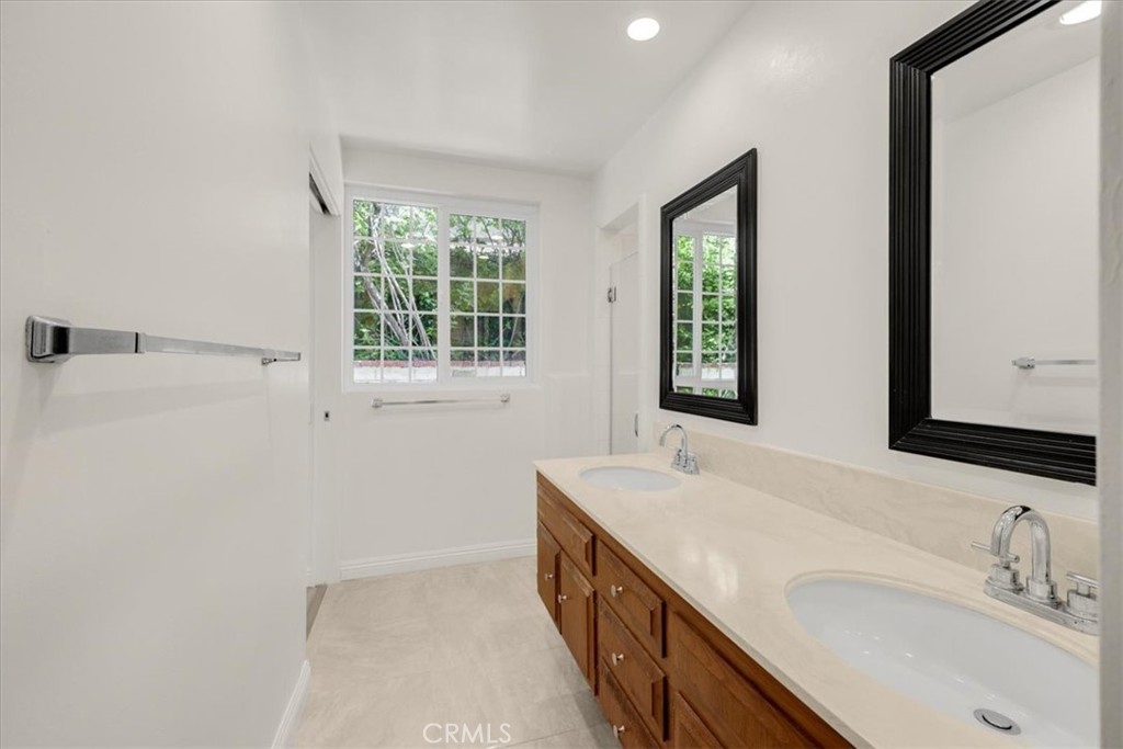 5833 Briartree Drive