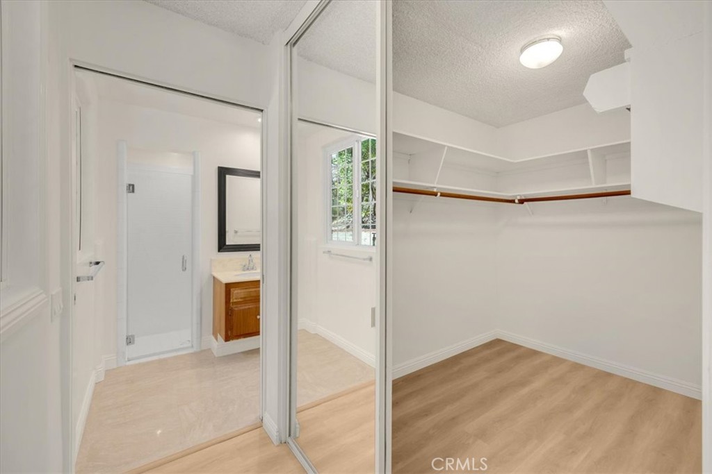 5833 Briartree Drive