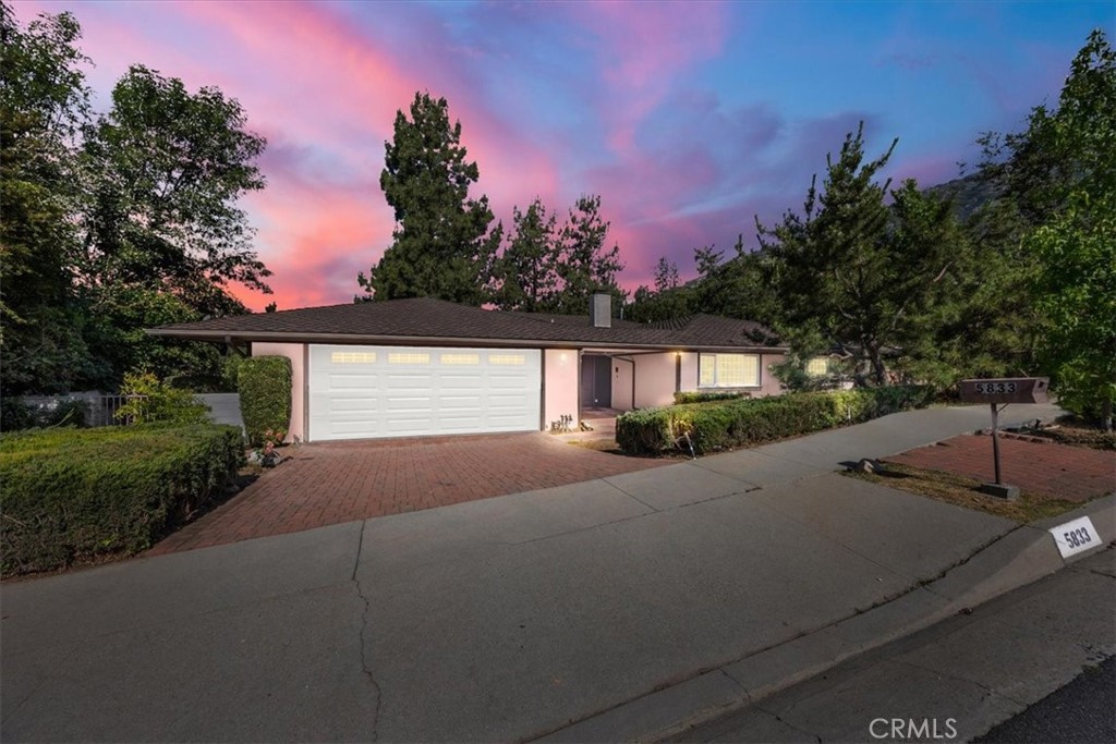 5833 Briartree Drive