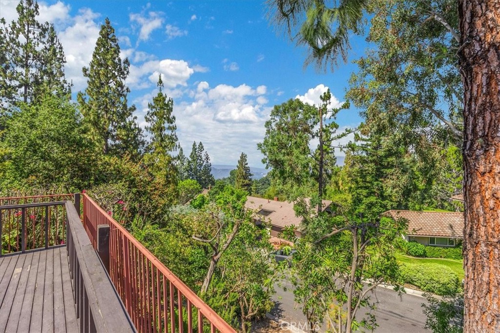 5833 Briartree Drive