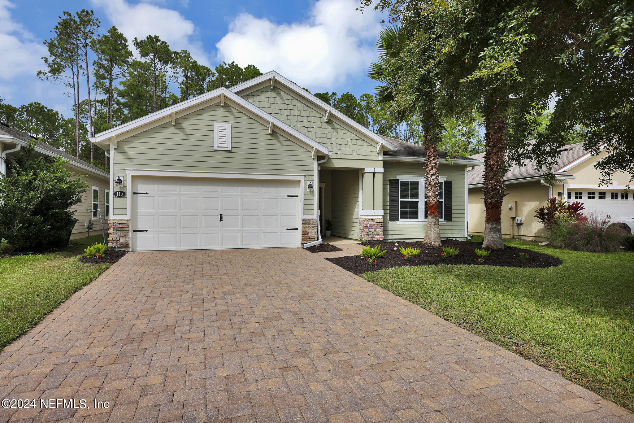 110 OLD CARRIAGE Court