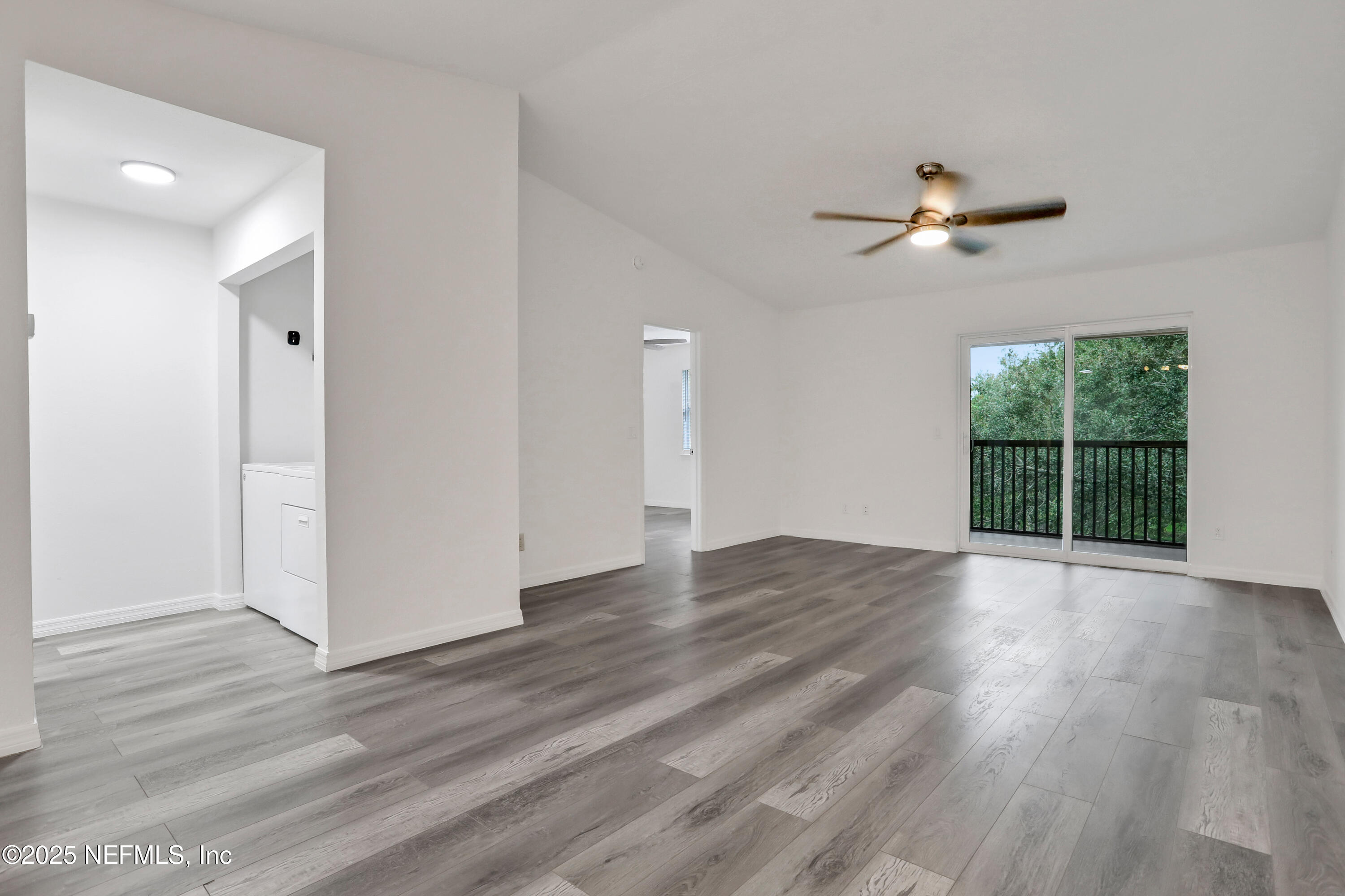 7 ARBOR CLUB Drive, 317