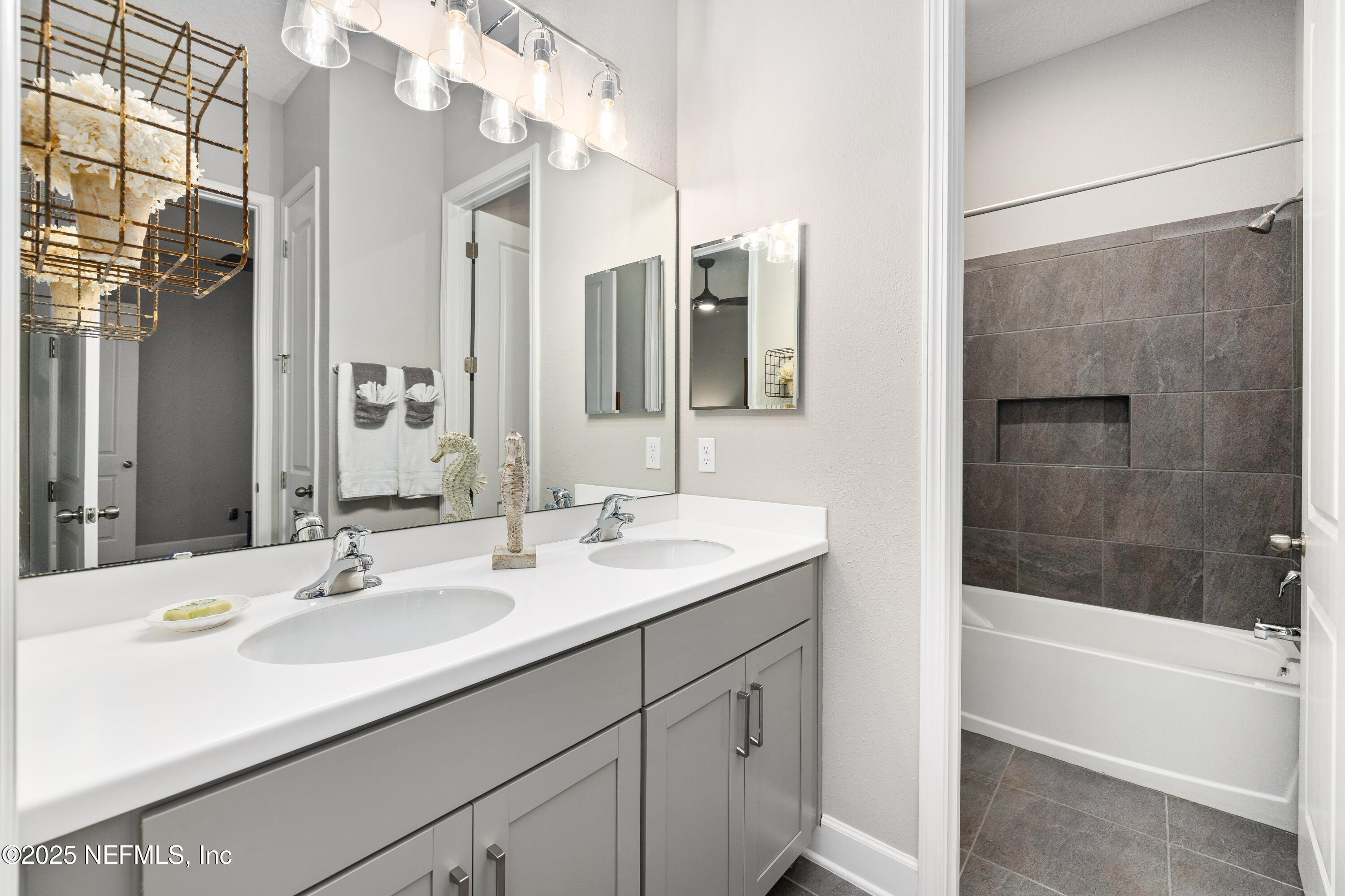 847 CROSSWATER LAKE Drive