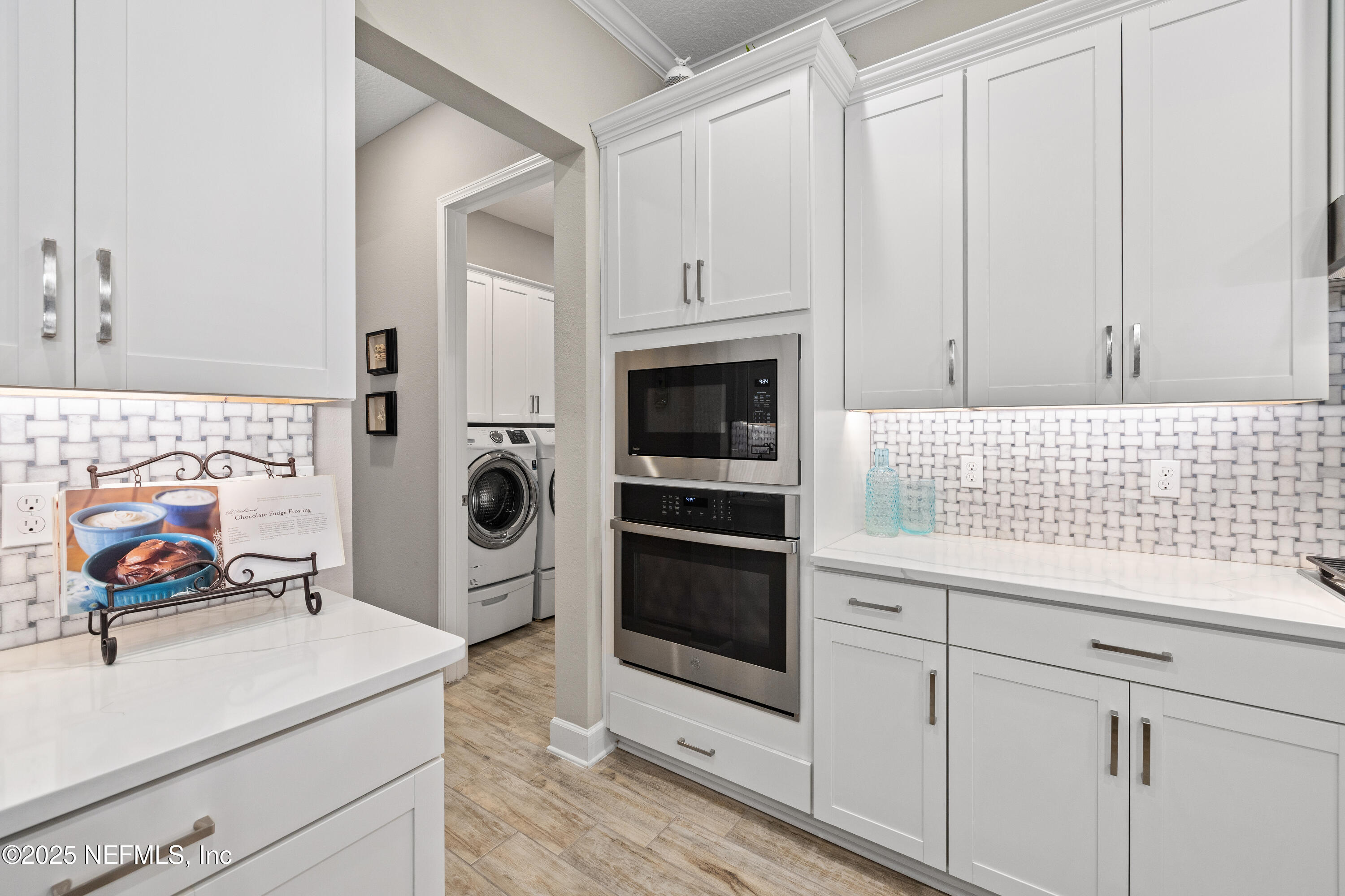 847 CROSSWATER LAKE Drive