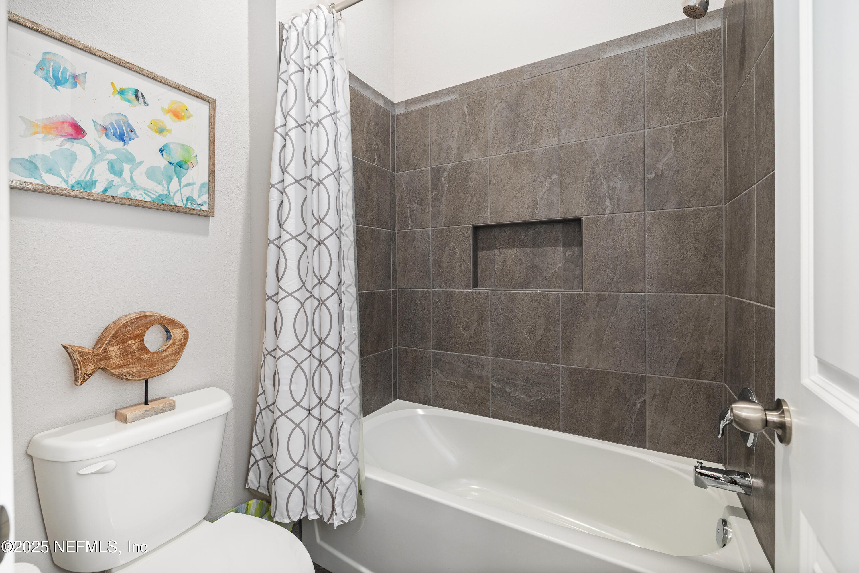 847 CROSSWATER LAKE Drive