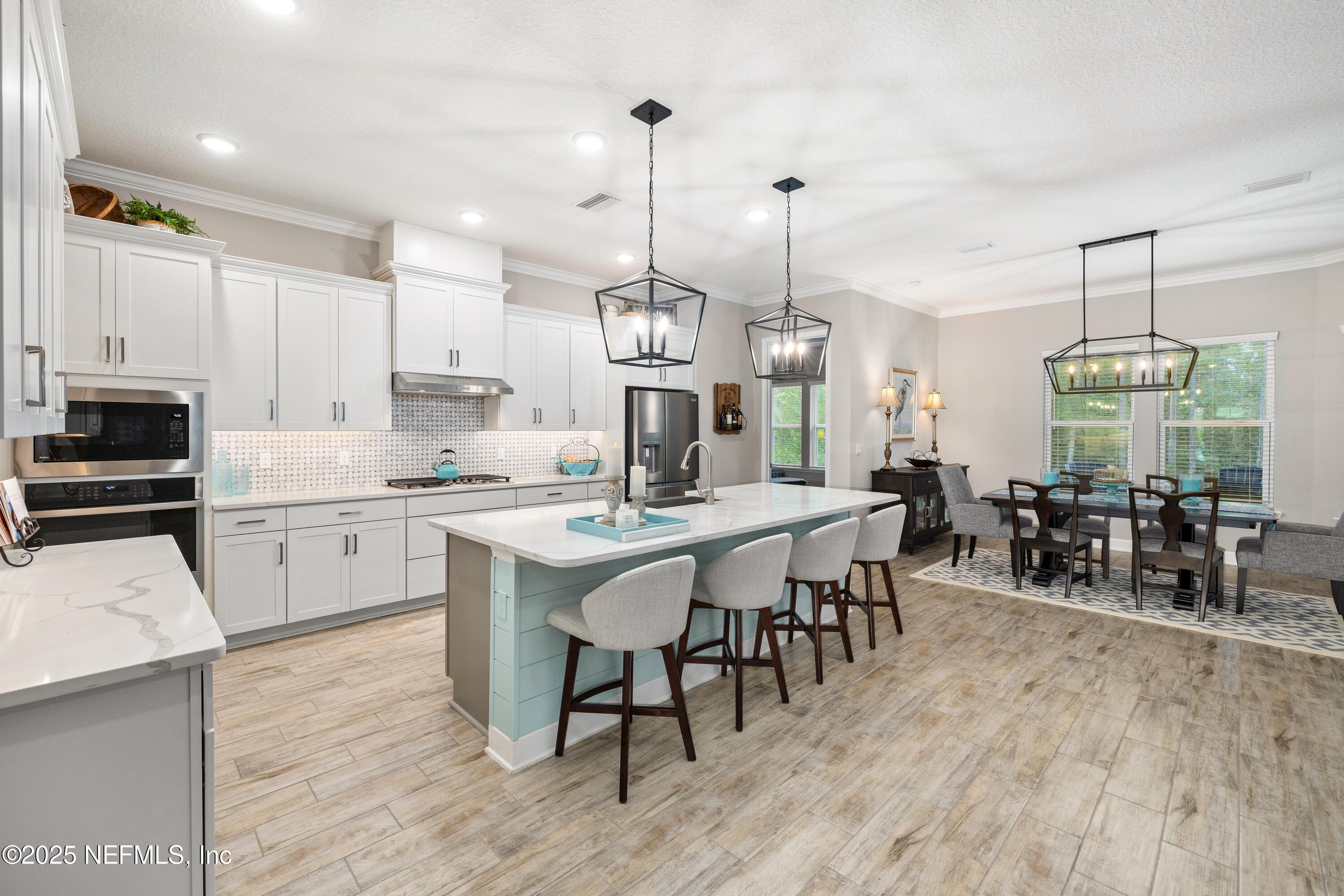 847 CROSSWATER LAKE Drive