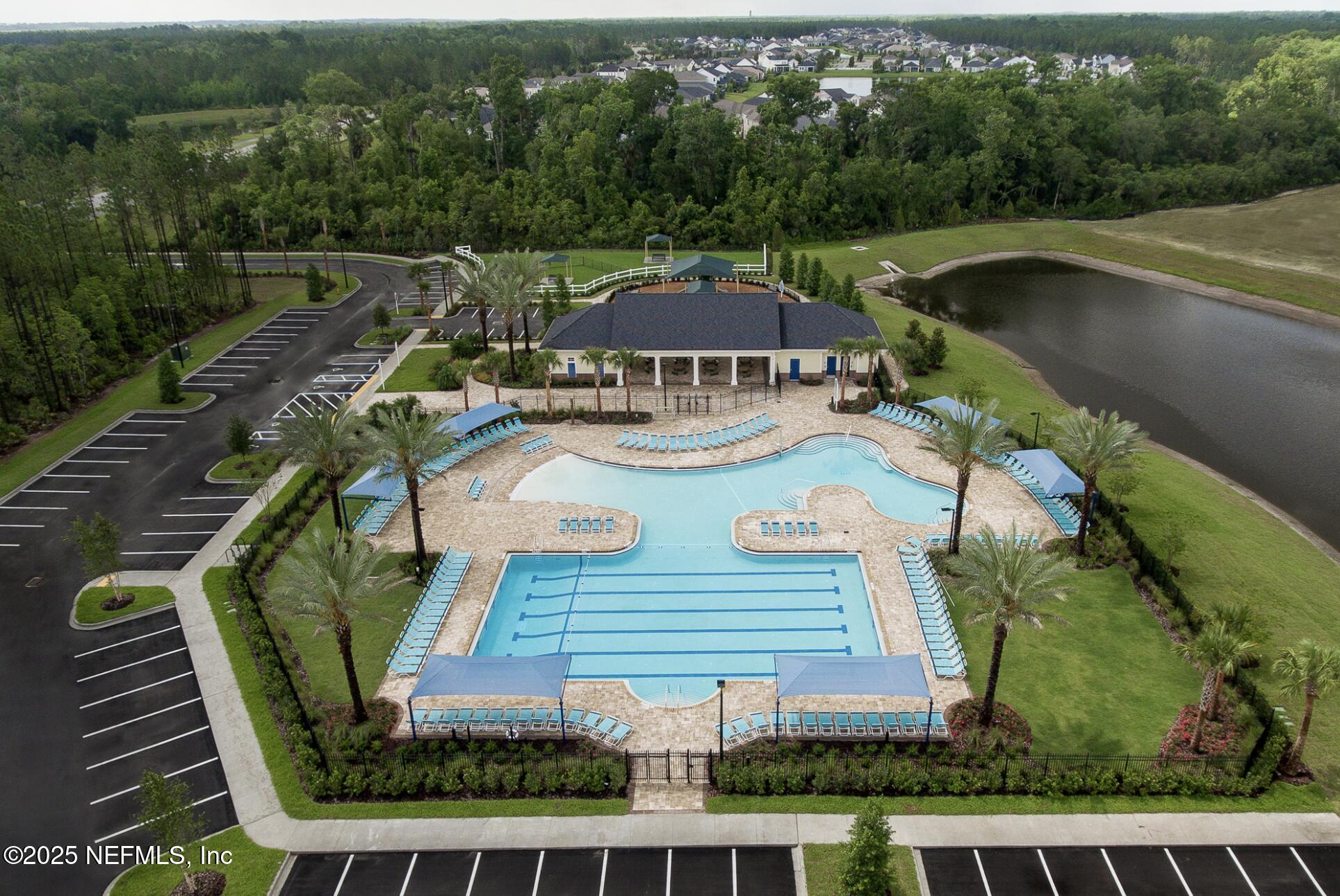 847 CROSSWATER LAKE Drive