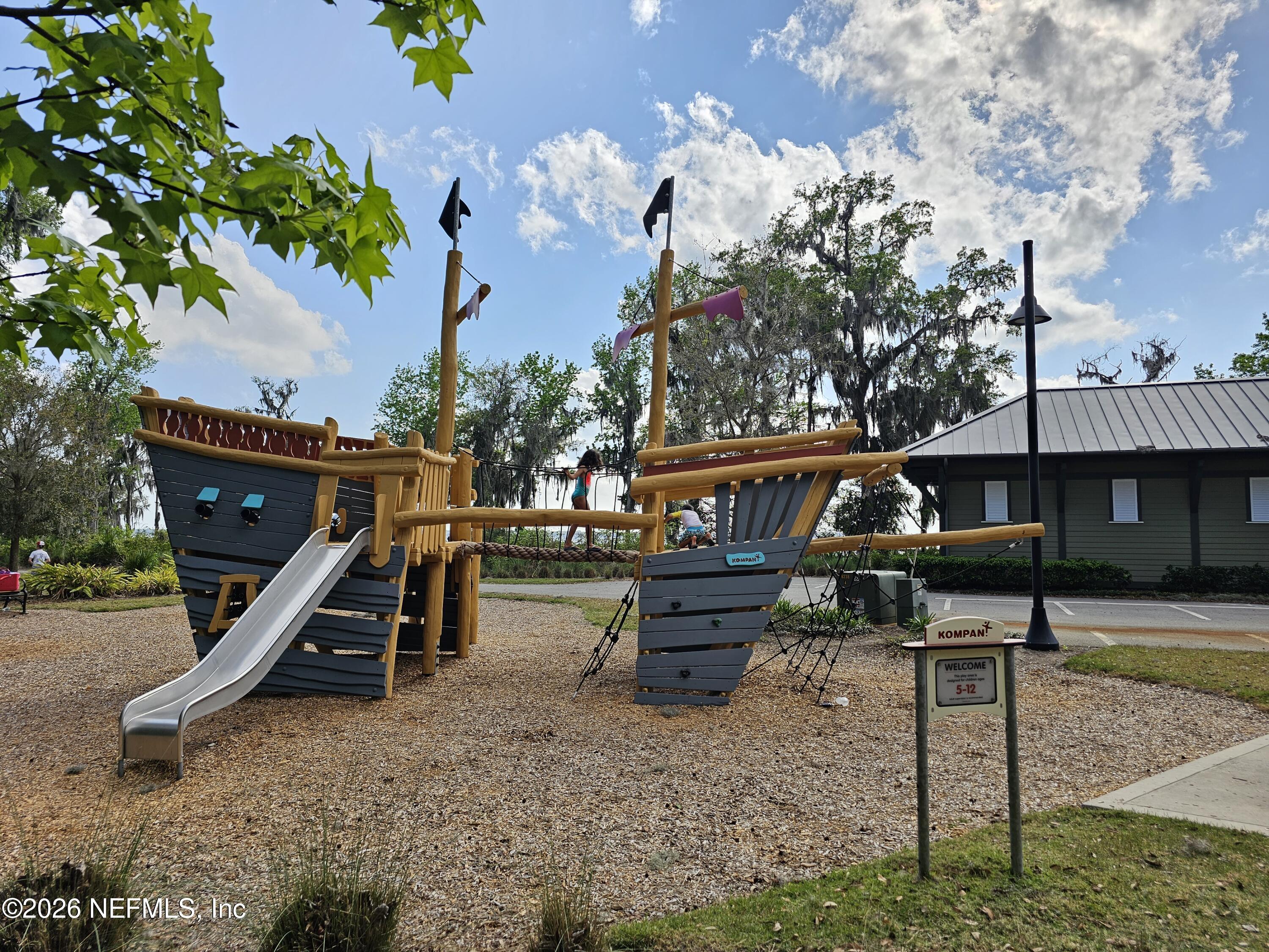 146 WOODBAY Court, St. Johns