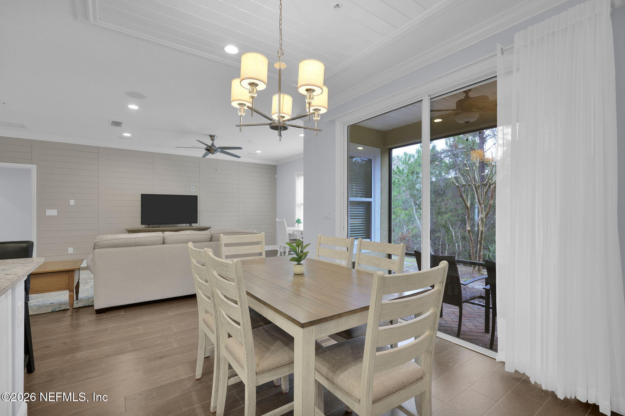 83 OYSTER BAY Way