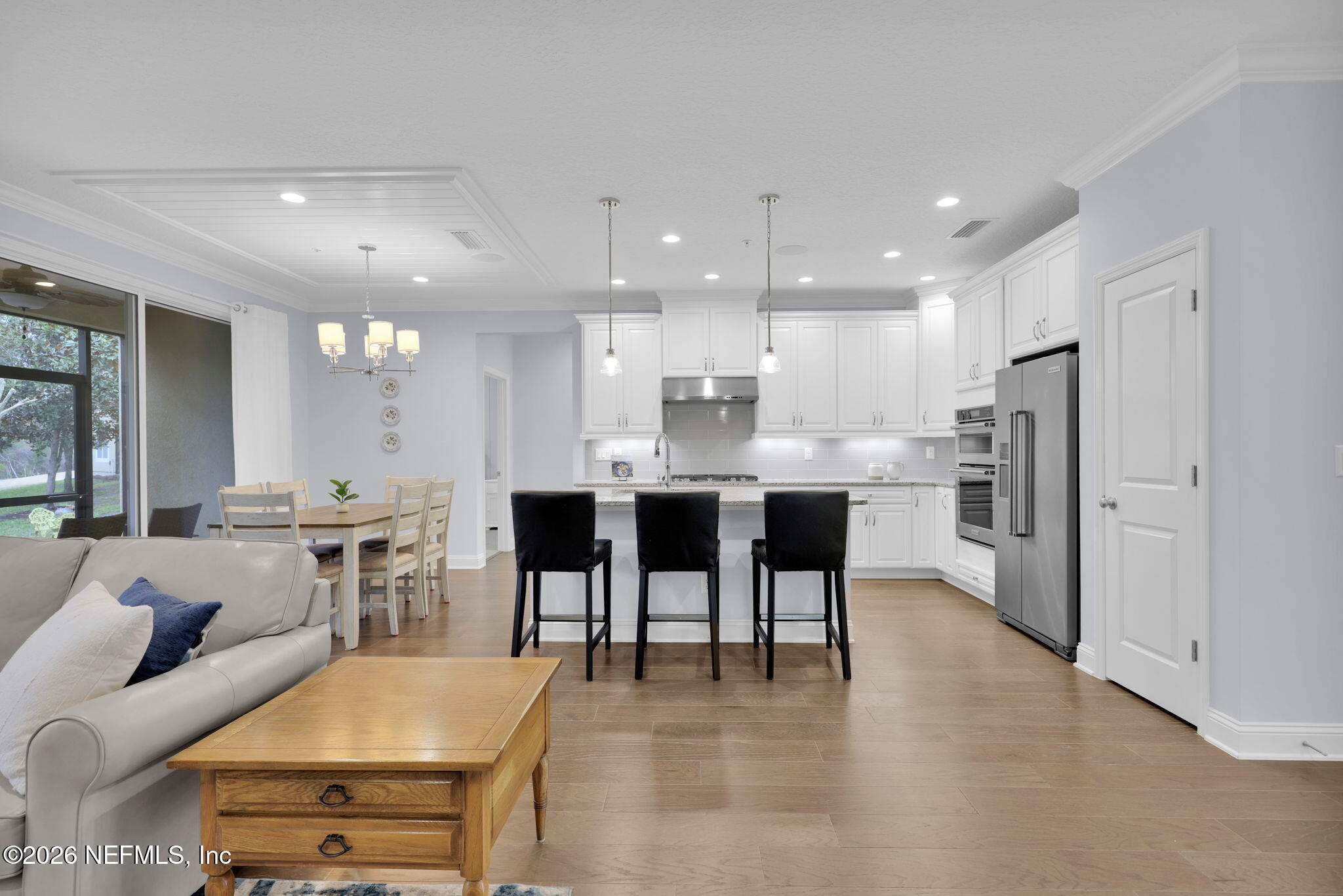83 OYSTER BAY Way