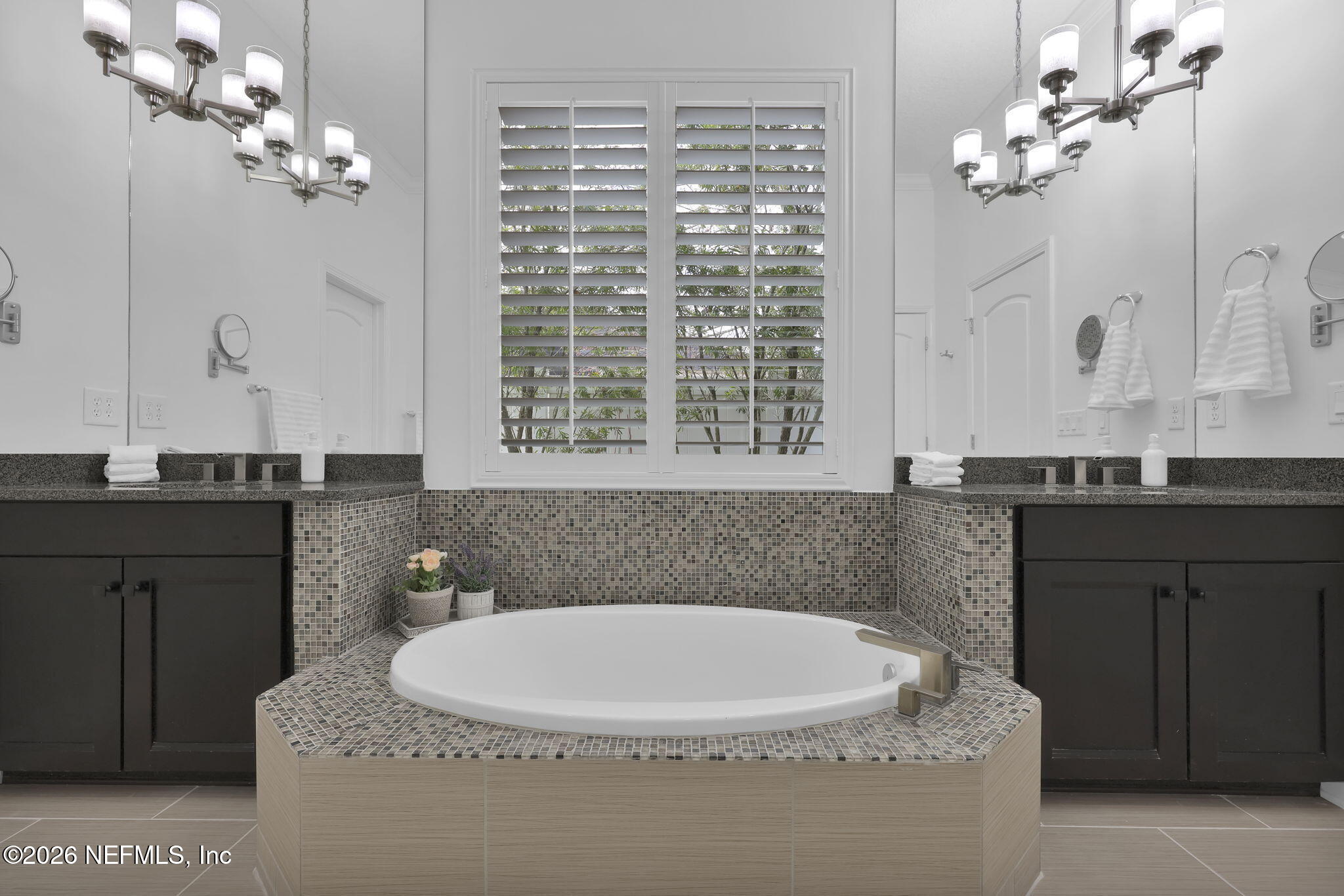 180 CROSS RIDGE Drive