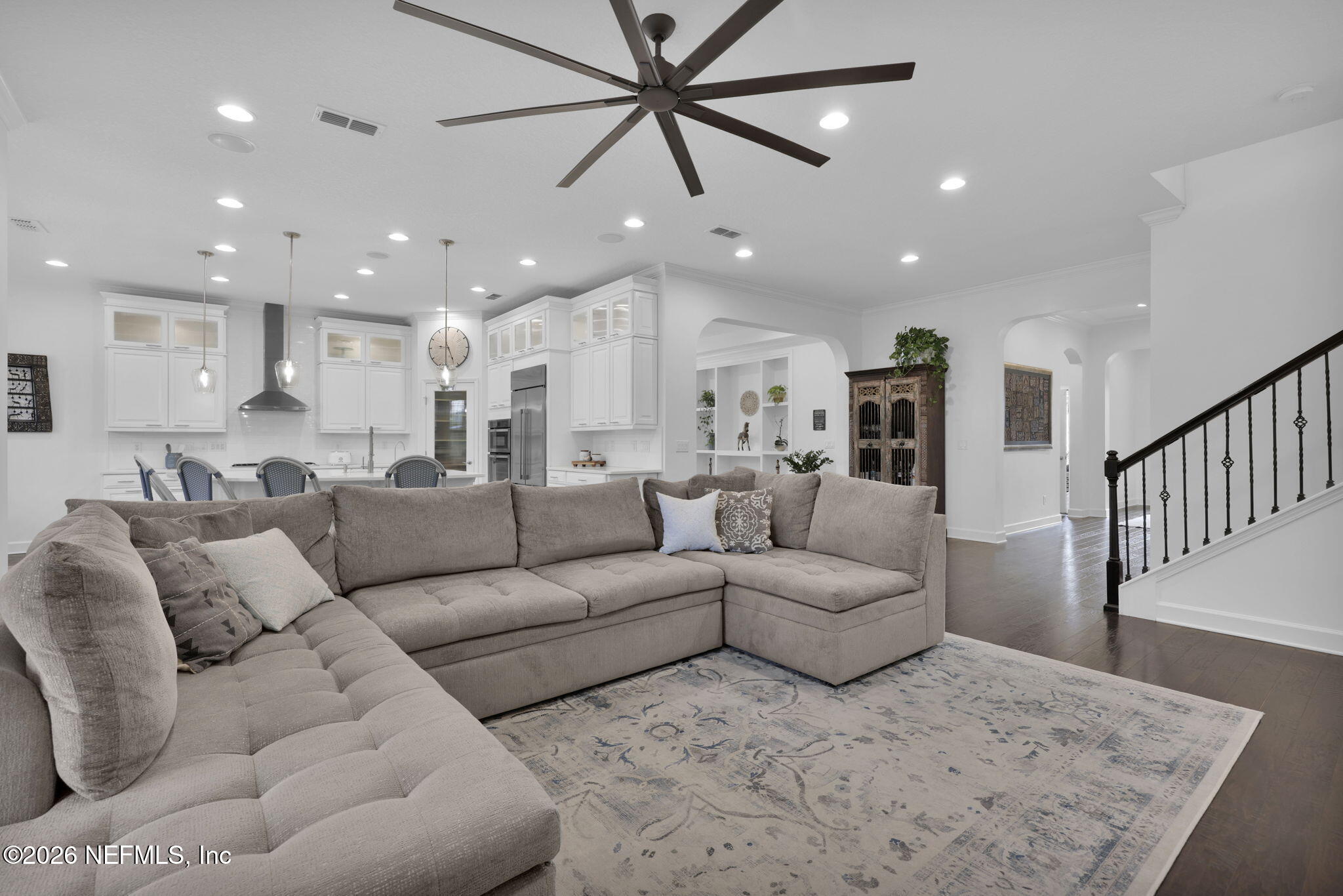 180 CROSS RIDGE Drive