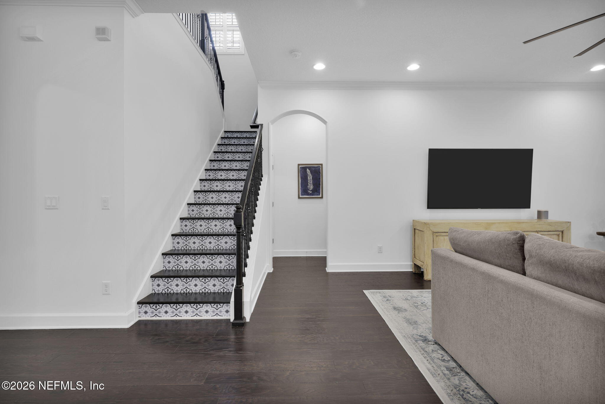 180 CROSS RIDGE Drive