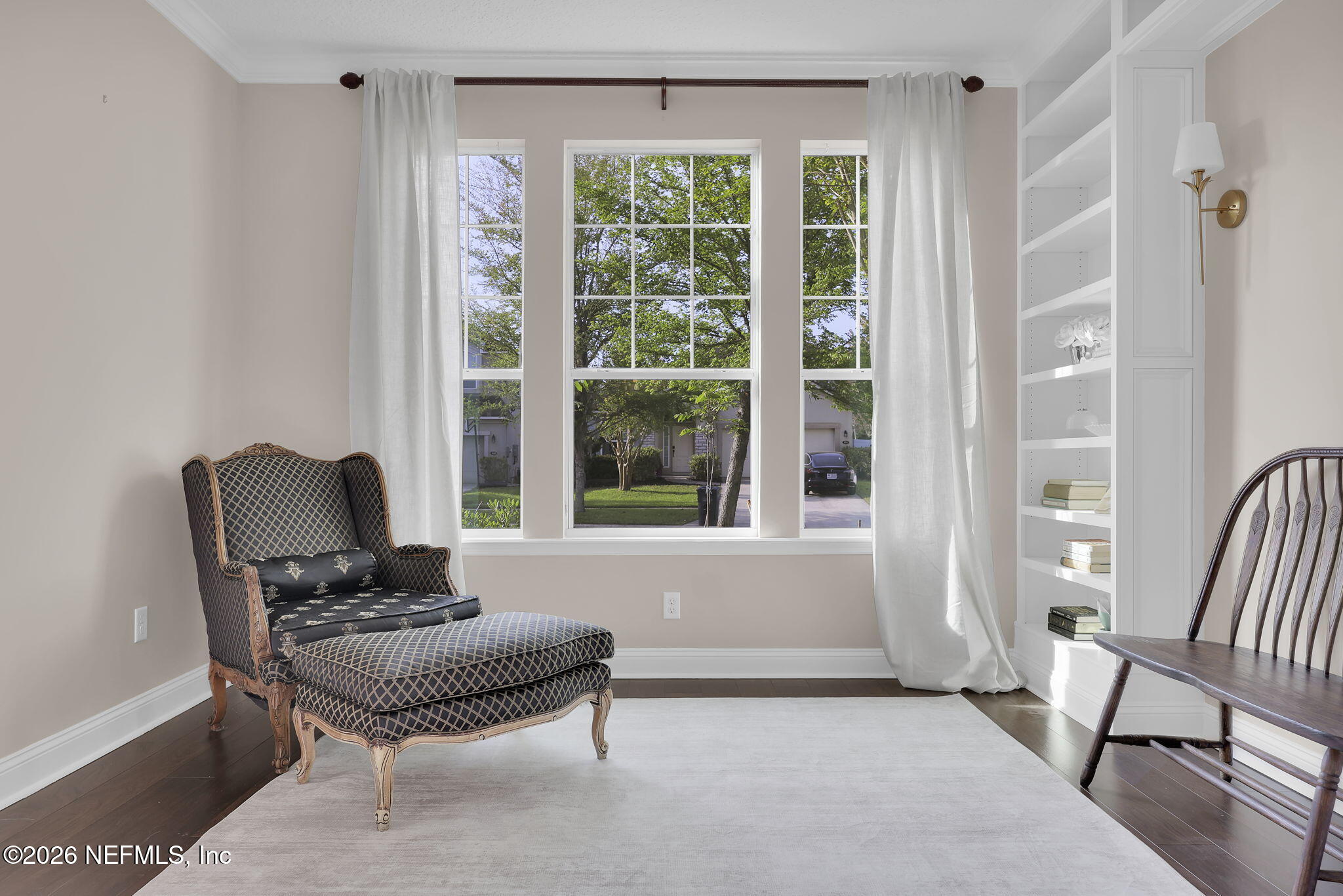 148 SCOTTSDALE Drive