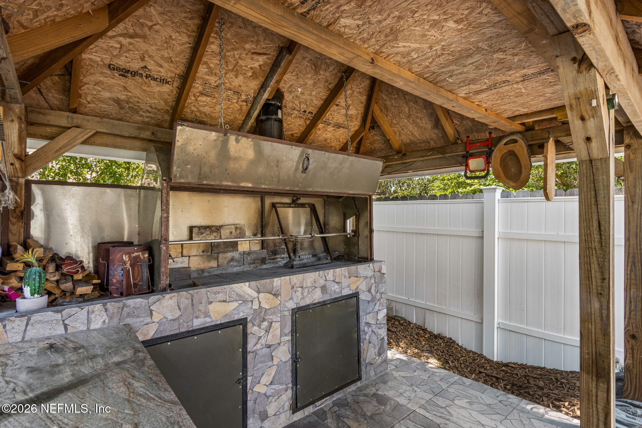 4584 ARROW WIND Lane