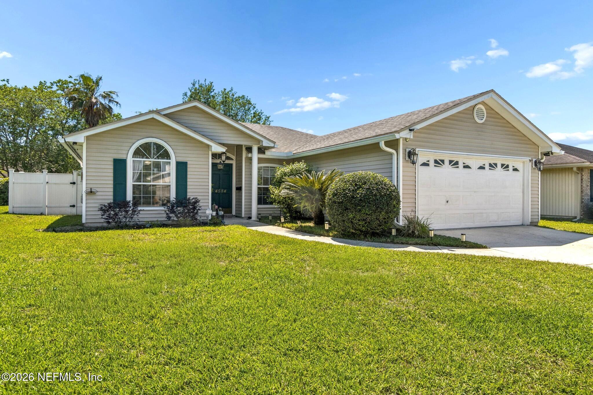 4584 ARROW WIND Lane