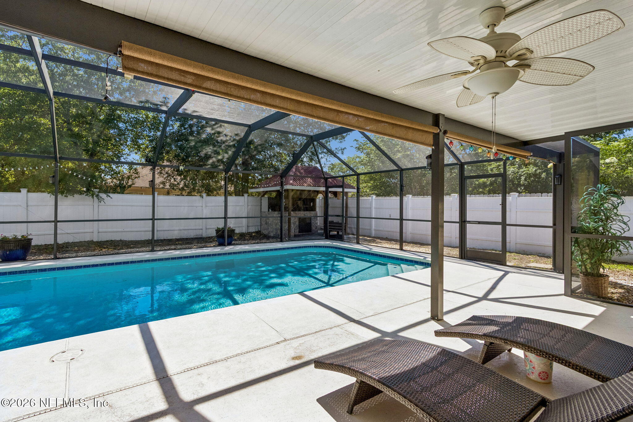 4584 ARROW WIND Lane