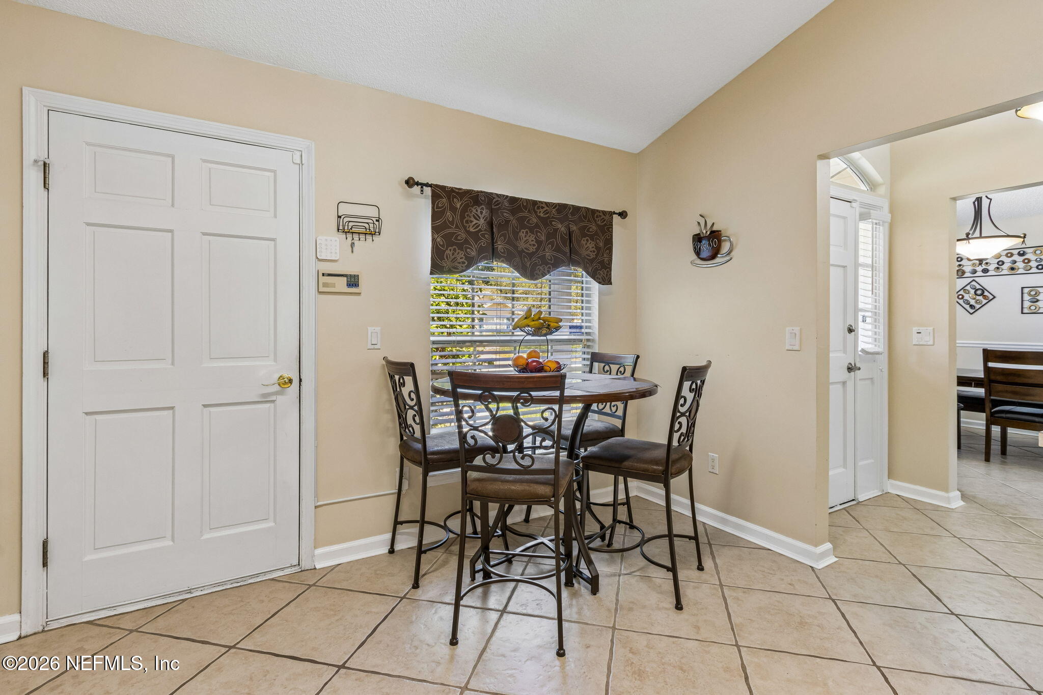 4584 ARROW WIND Lane