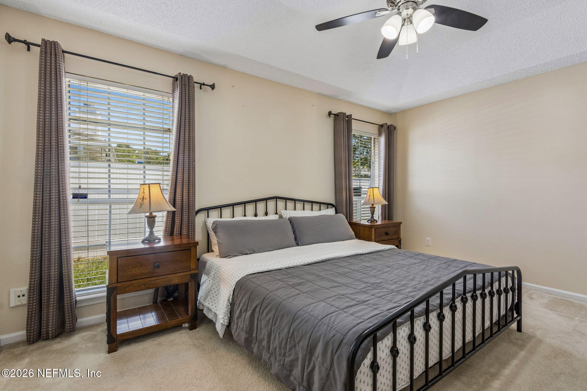 4584 ARROW WIND Lane