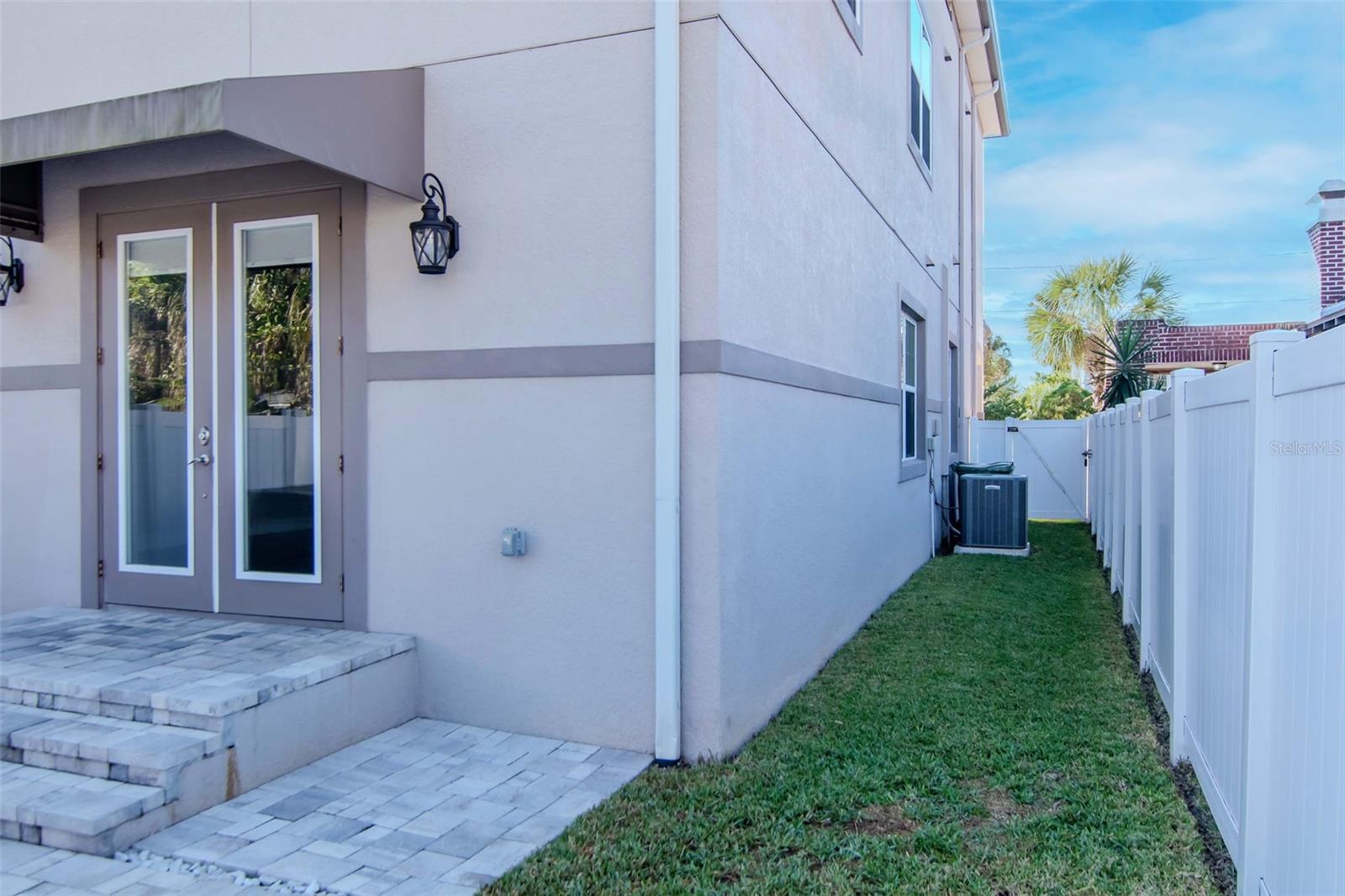 2407 W NORTH B ST #2