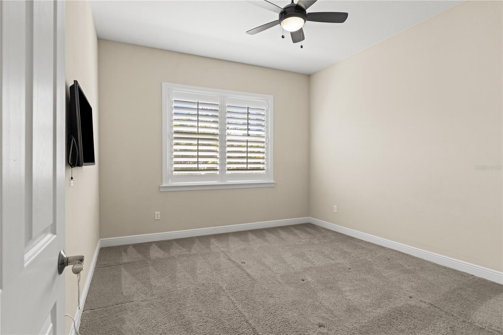606 S LINCOLN AVE #2