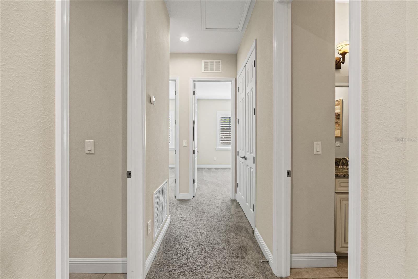 606 S LINCOLN AVE #2